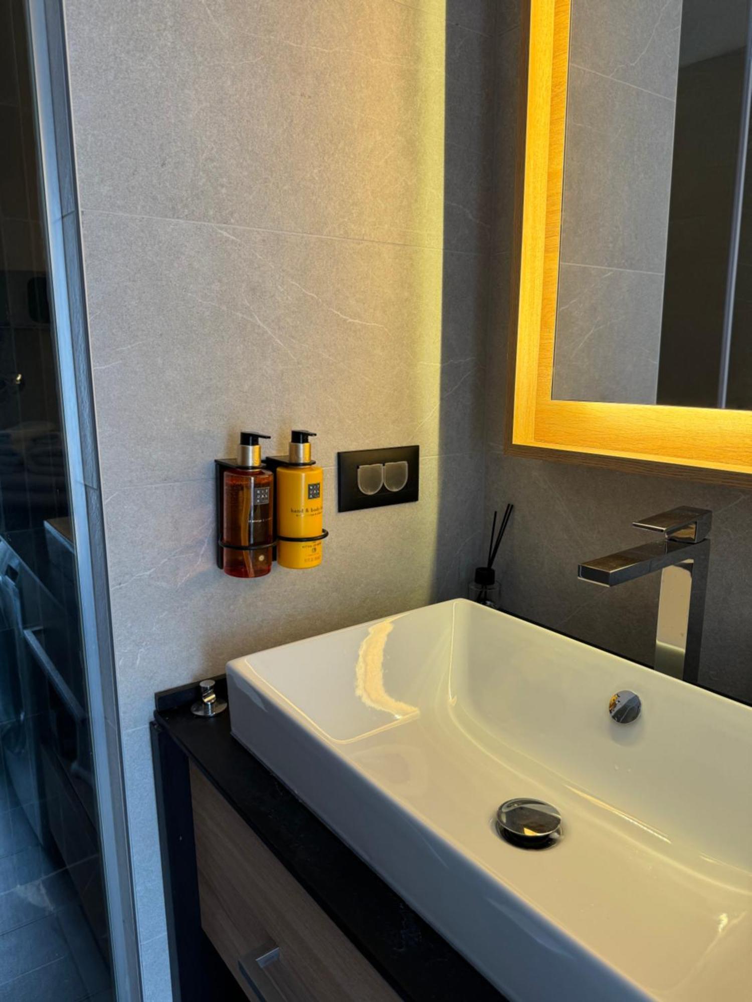 Woodside Apartment 431, Kopaonik - One Separate Bedroom 35M2- Free Parking & Spa Luaran gambar